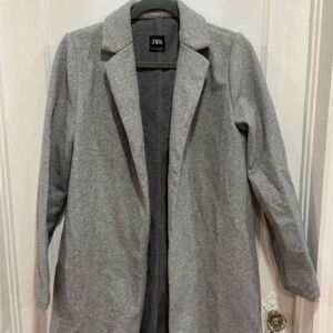 Zara Women's Classic Gray Trench Coat